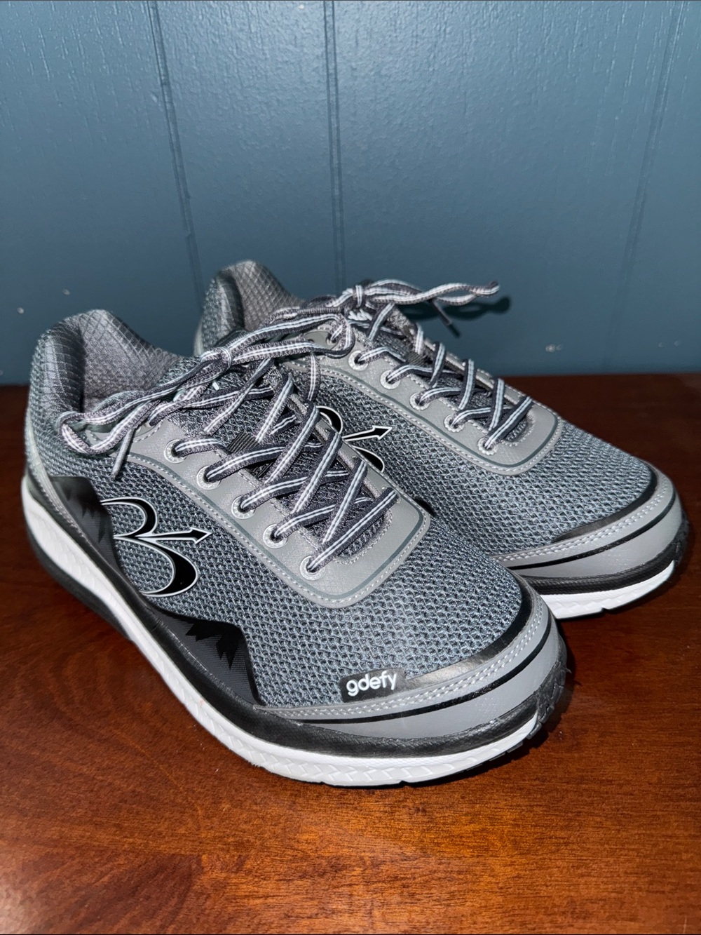 Gdefy Gray & Black Lightweight Walking Sneakers TB9024FGS-W